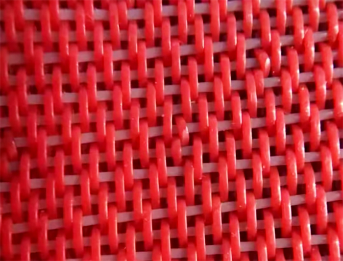Weaving structure is different on one mesh belts cause fabric surface not uniform