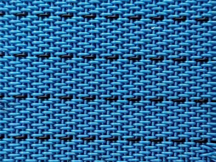 Polyester mesh threading tool